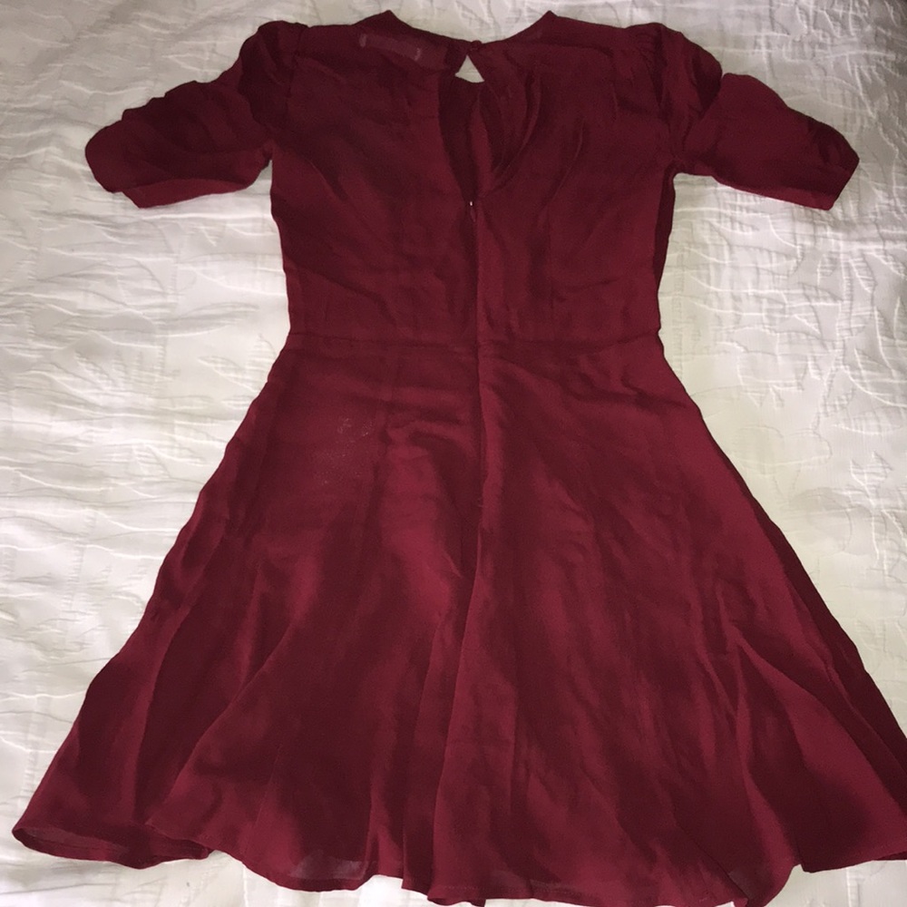 REFORMATION GRACIE RUCHED SLEEVE MINIDRESS GARNET - Picture 10 of 11